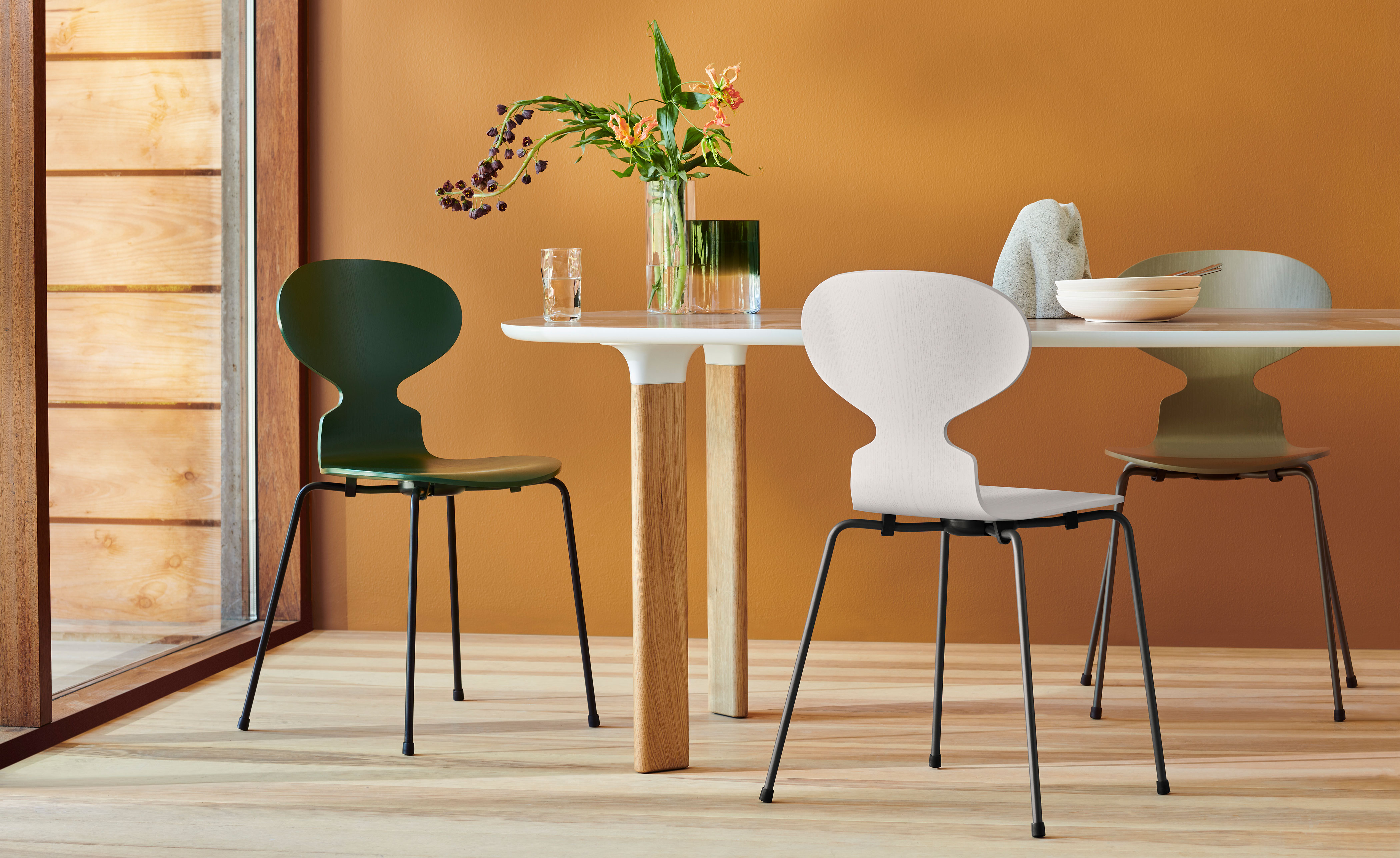 4-Leg Ant Chair, Colored Veneer