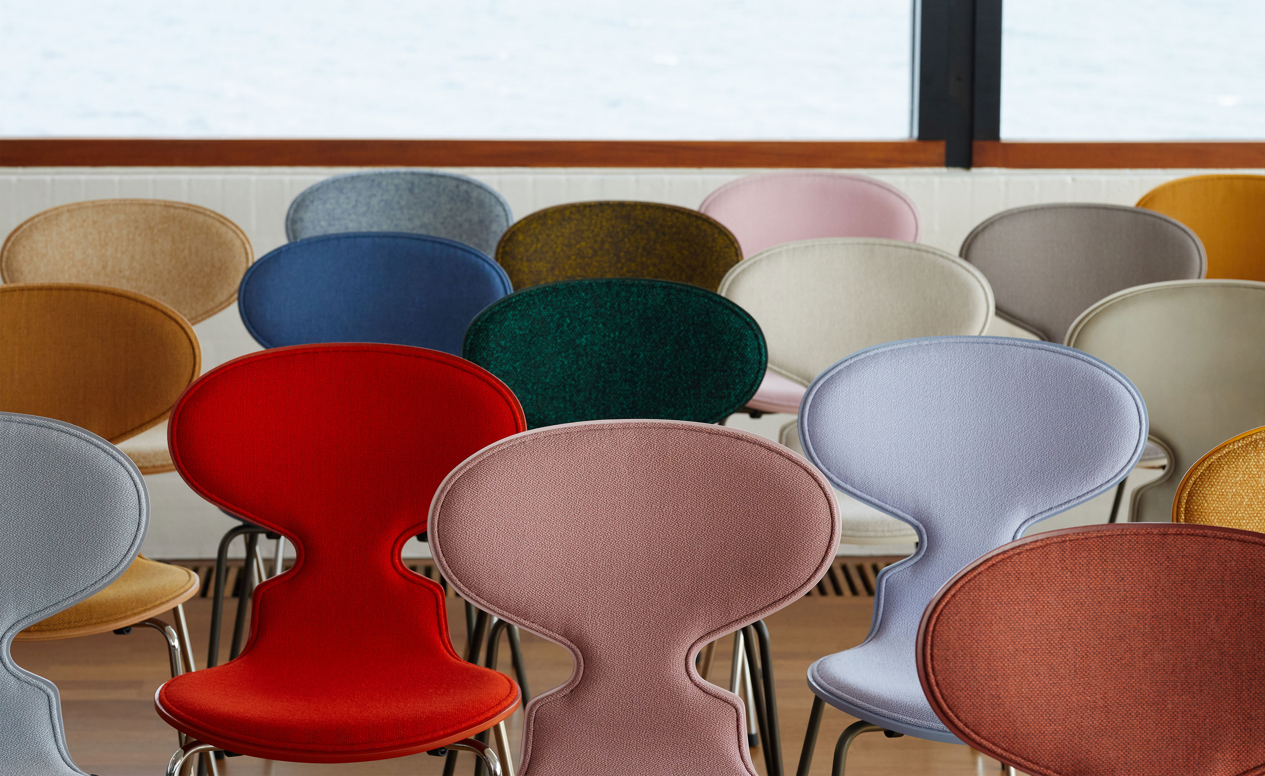 4-Leg Ant Chair, Colored Veneer