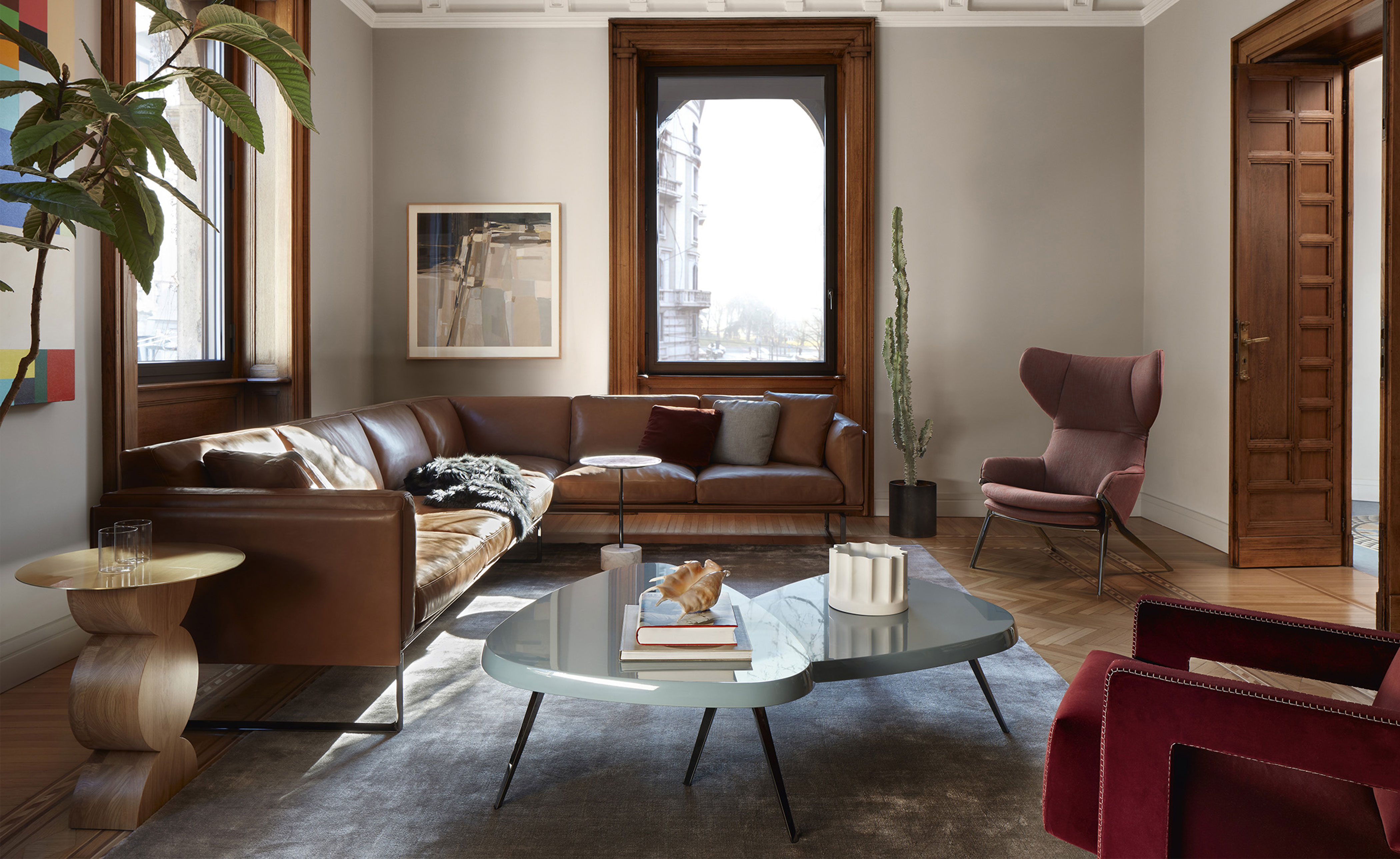 8 Sofa with Chaise Longue