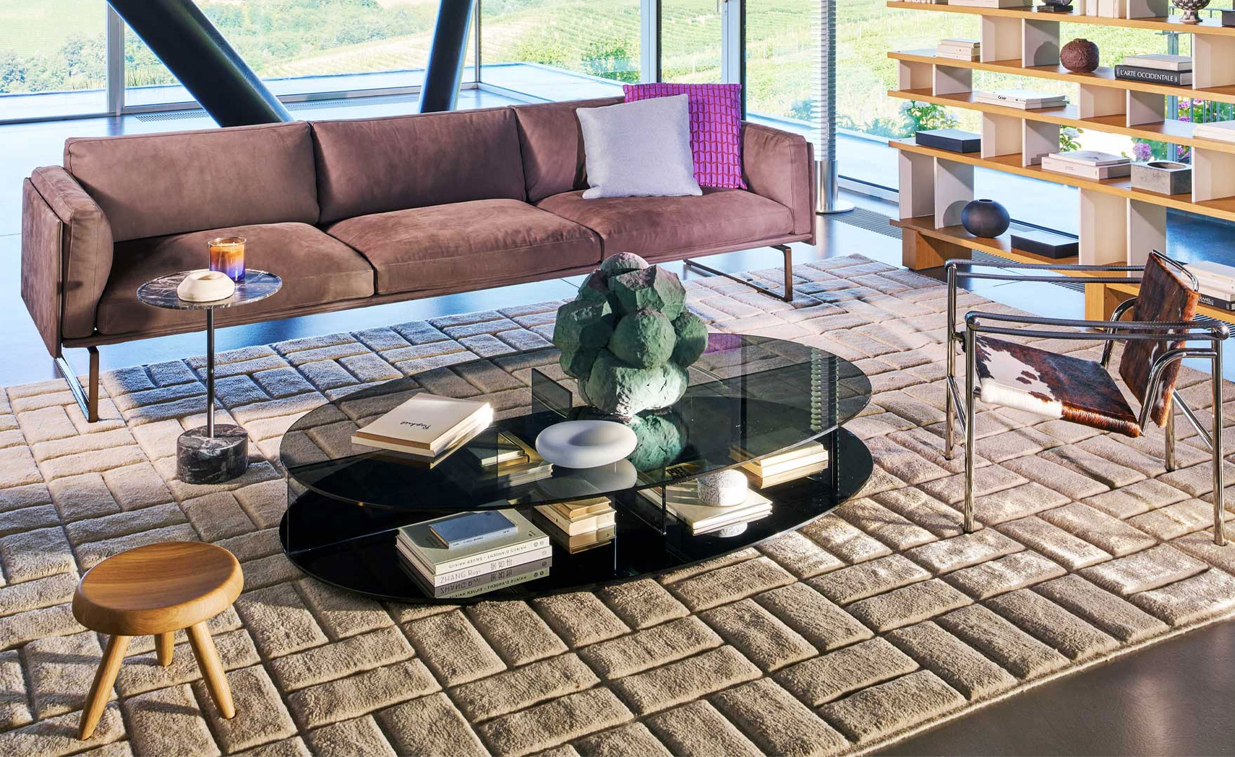 8 Sofa with Chaise Longue
