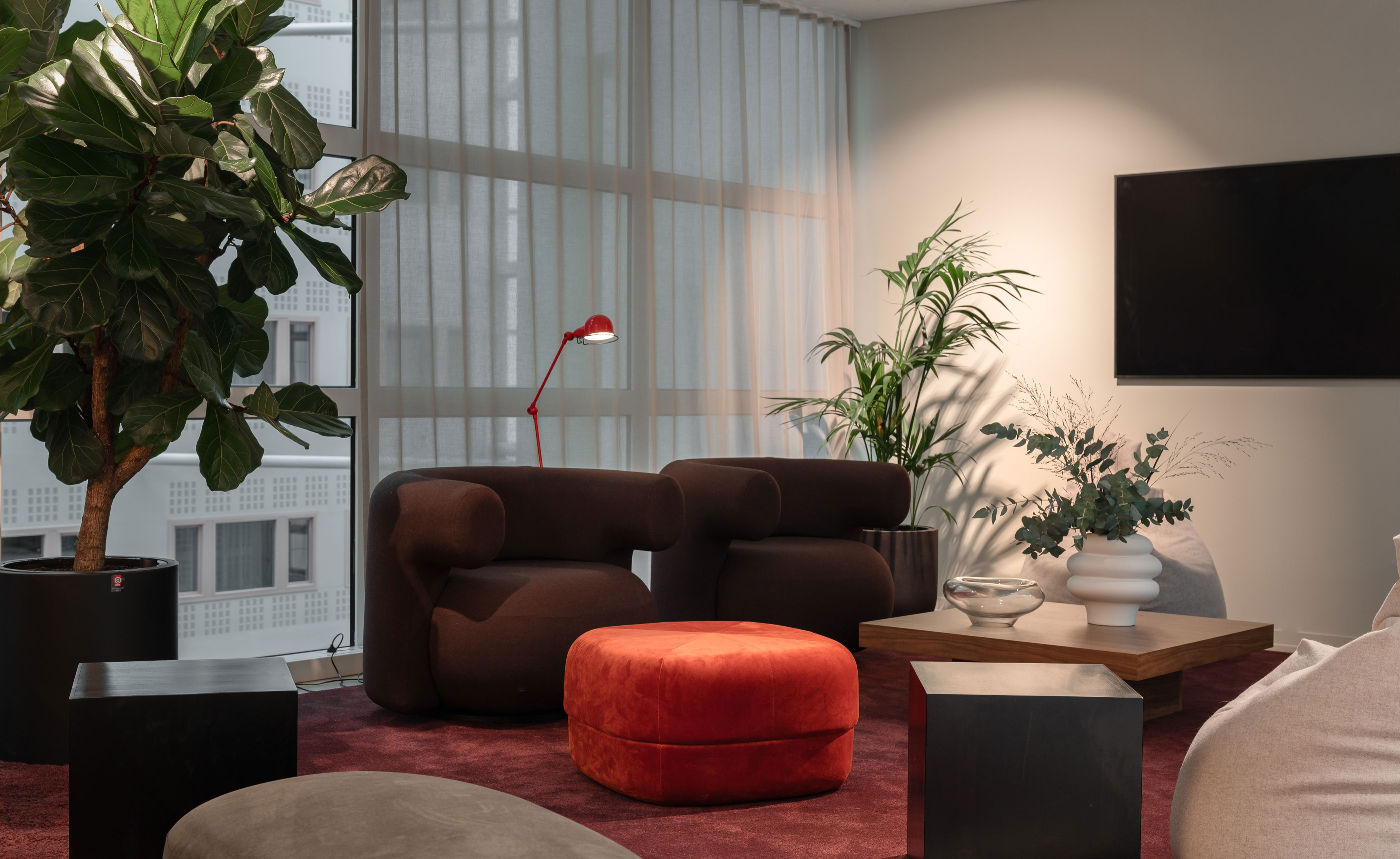 Burra Swivel Lounge