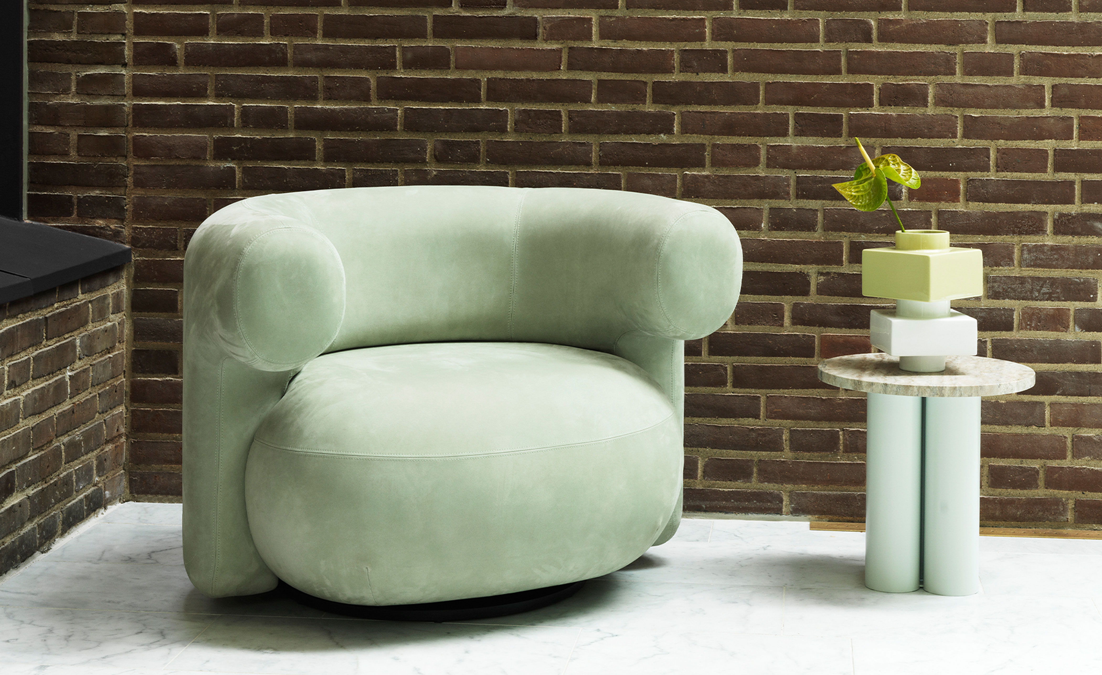 Burra Swivel Lounge