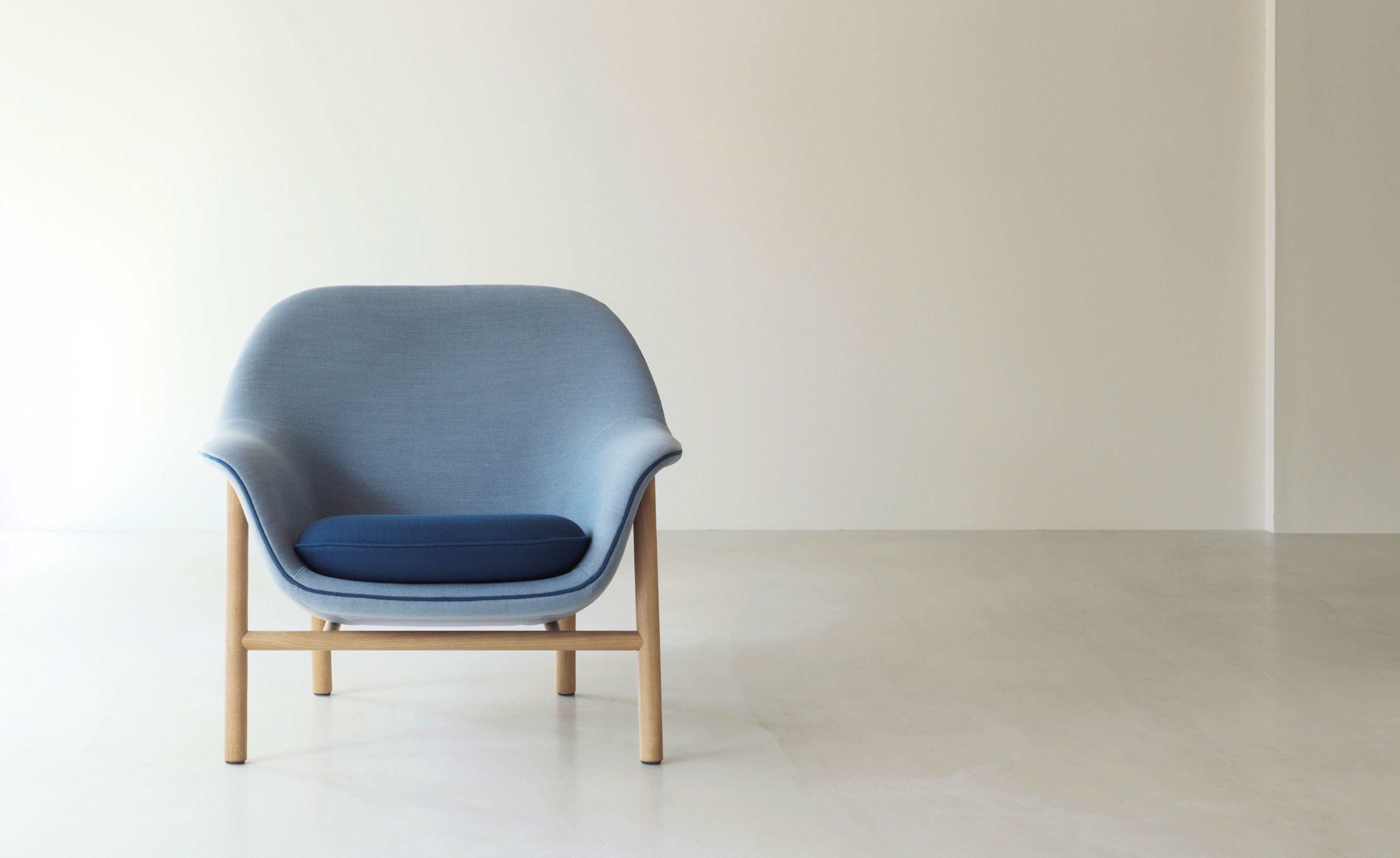 Drape Low Back Lounge wood base