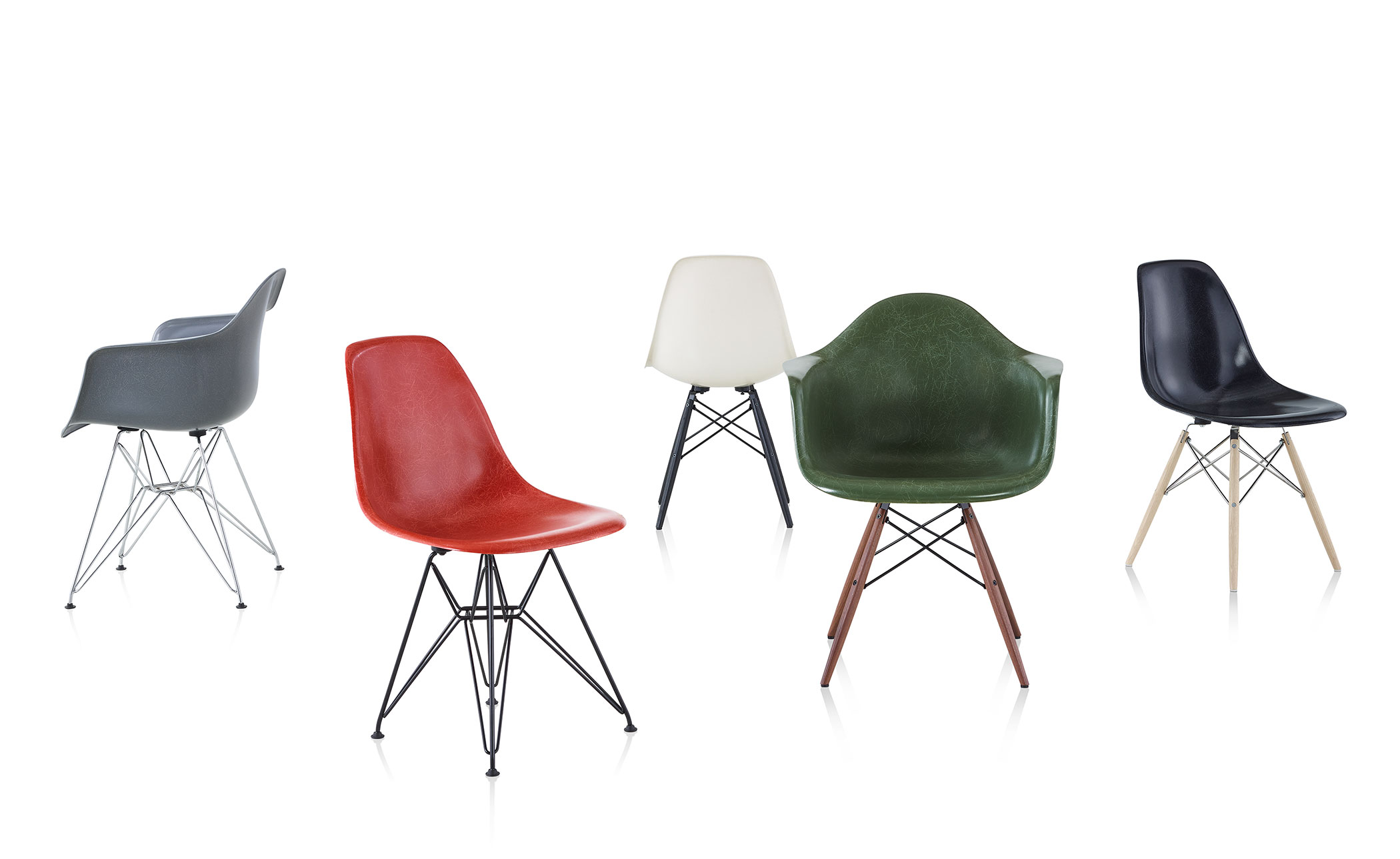 eames&reg; molded fiberglass armchair with 4 leg base