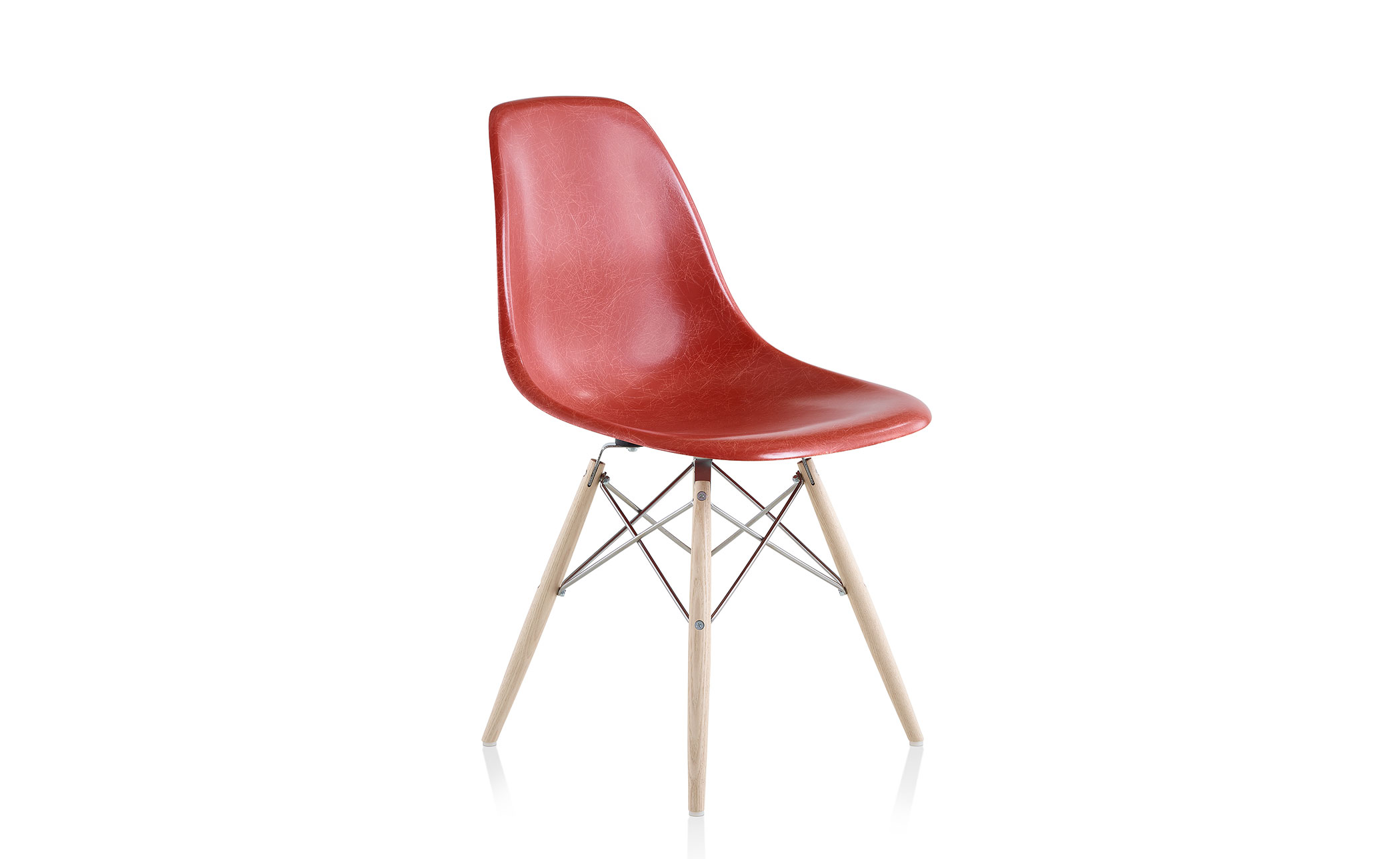 eames&reg; molded fiberglass side chair with dowel base