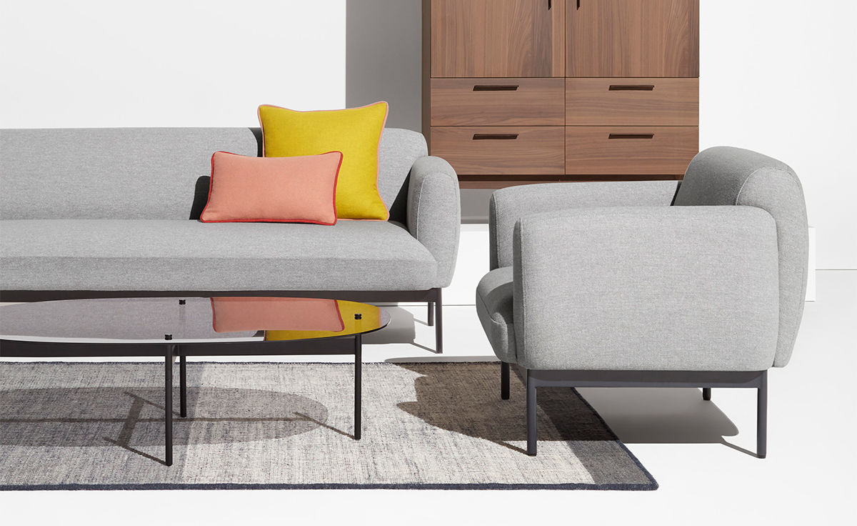 flume round coffee table