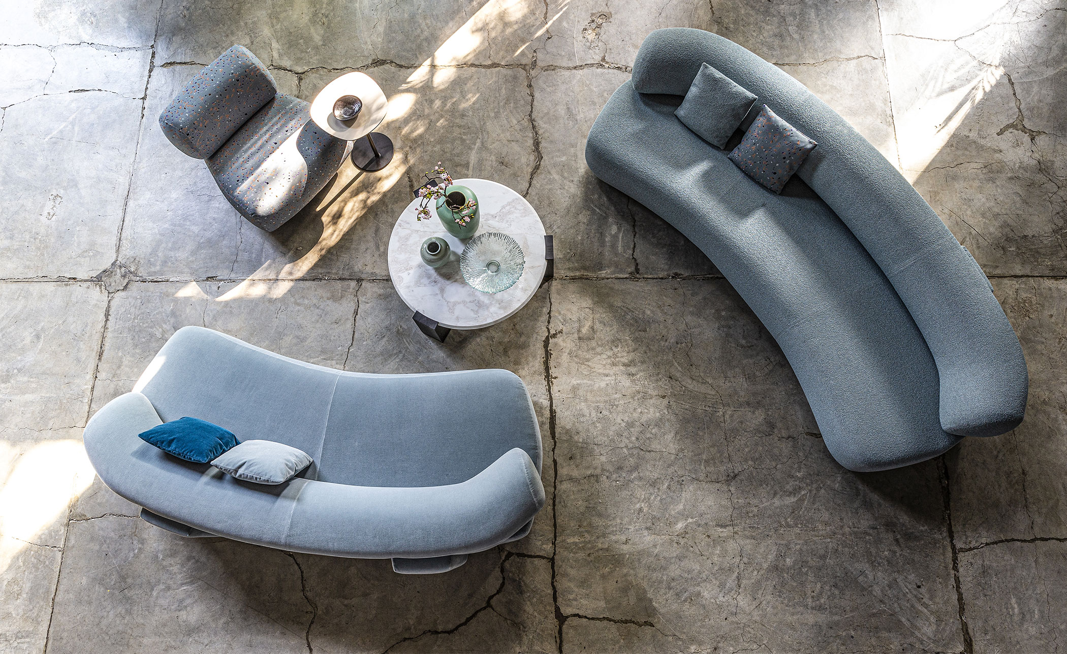 Gogan Corner Sectional with Chaise