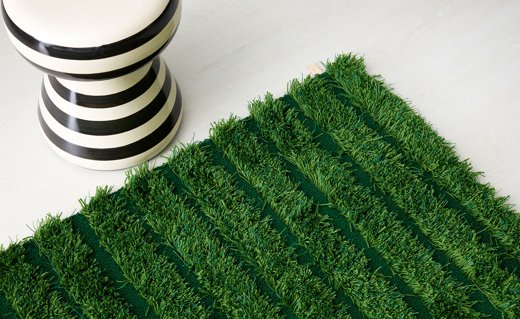 Ines Tufted Rug
