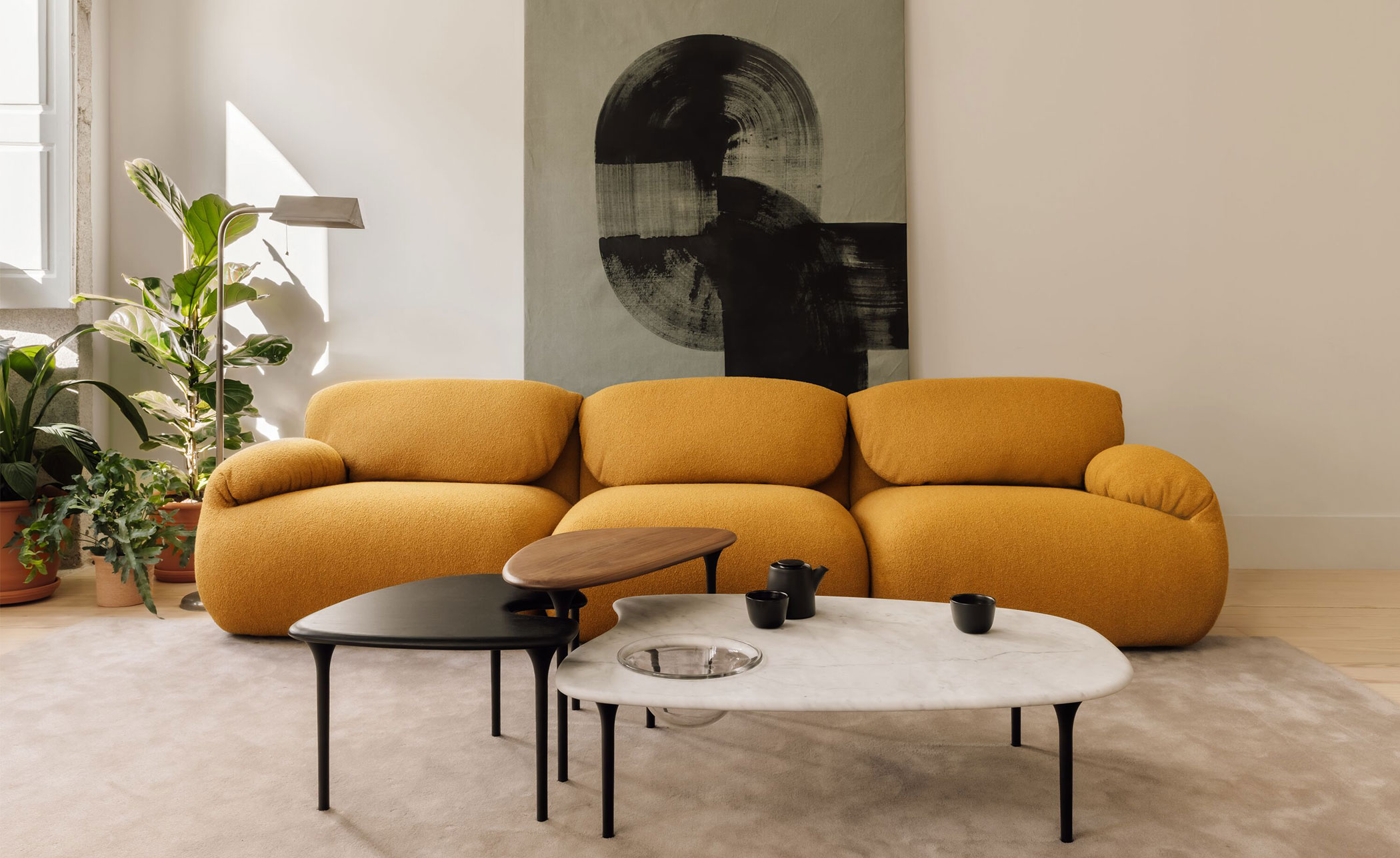 Luva 3 Seat Sofa with Chaise