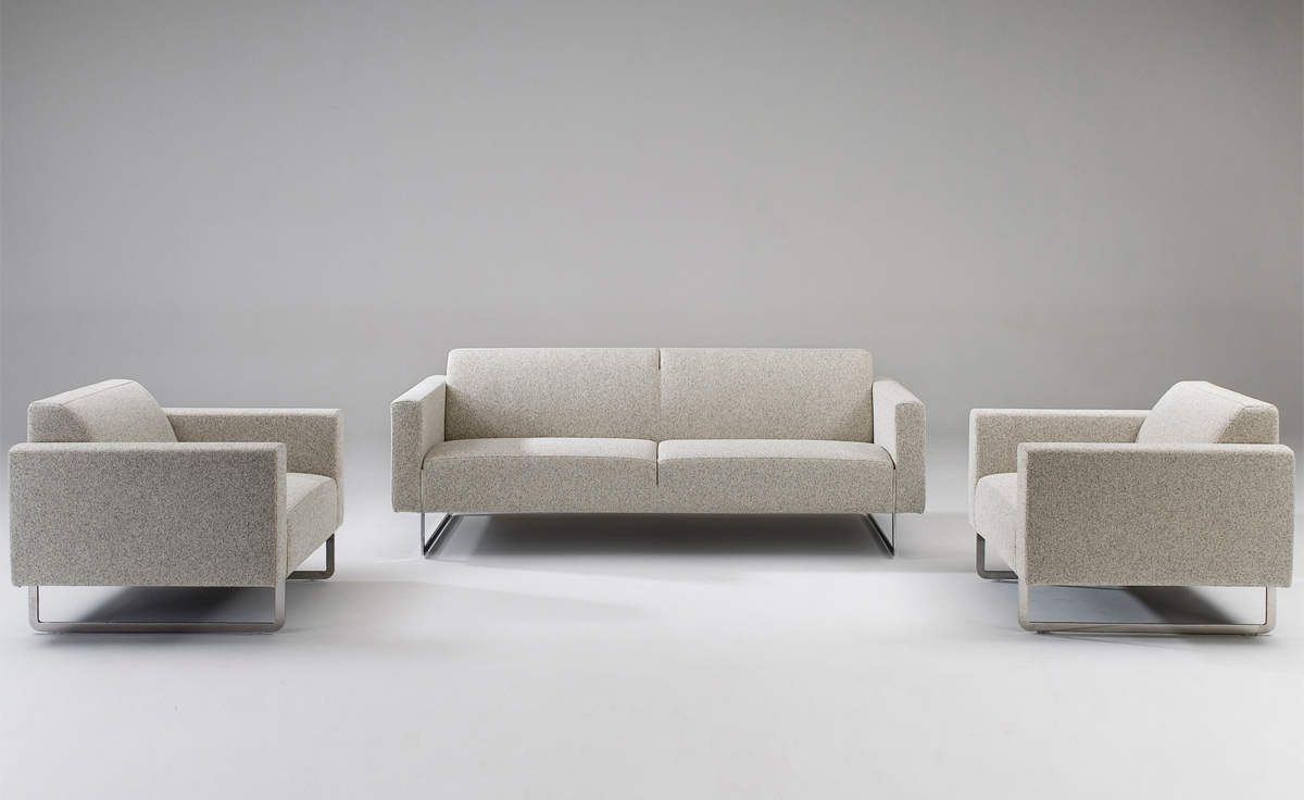 mare 2.5-seater sofa with fixed cushions