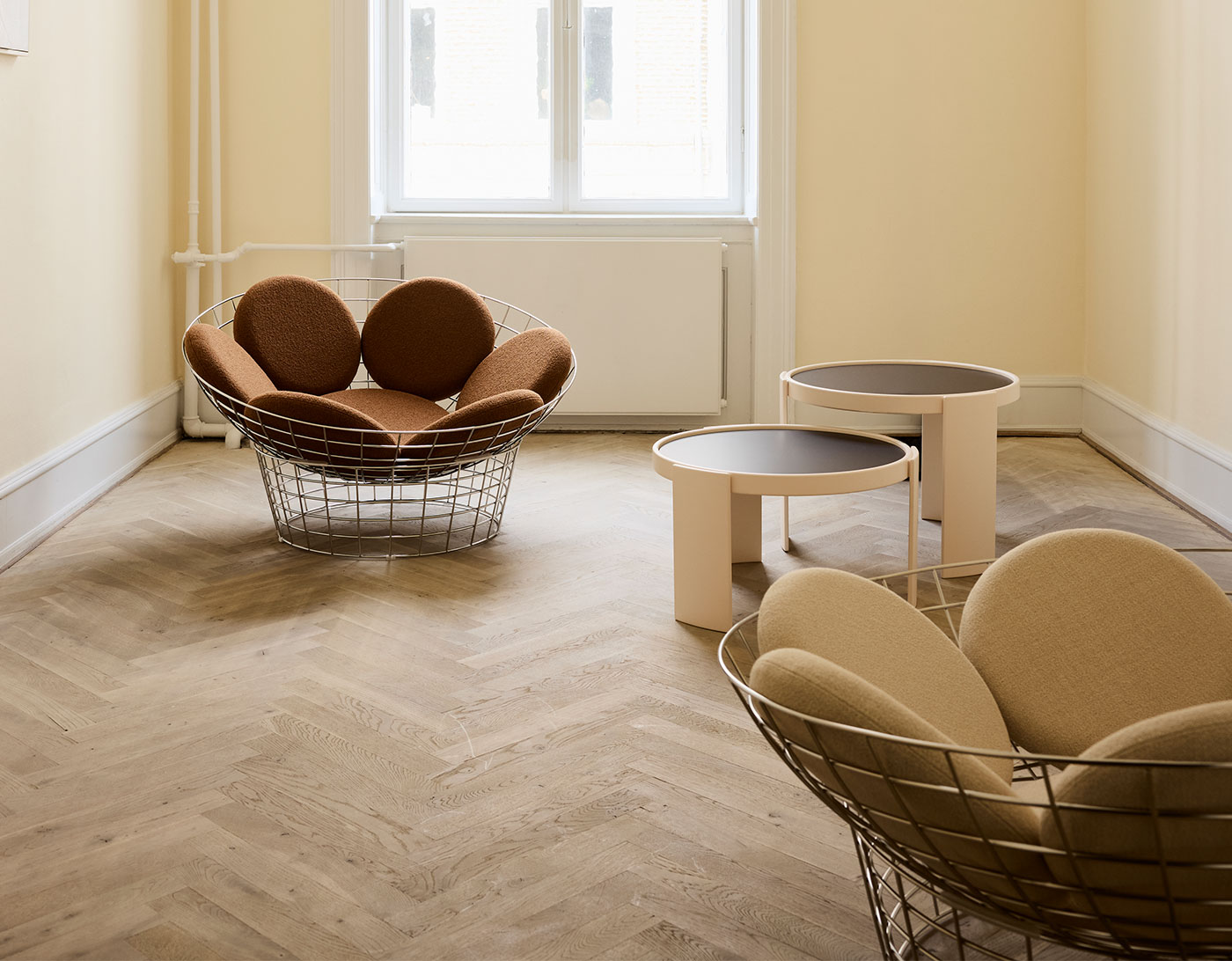 Model 780/783 Nesting Side Tables