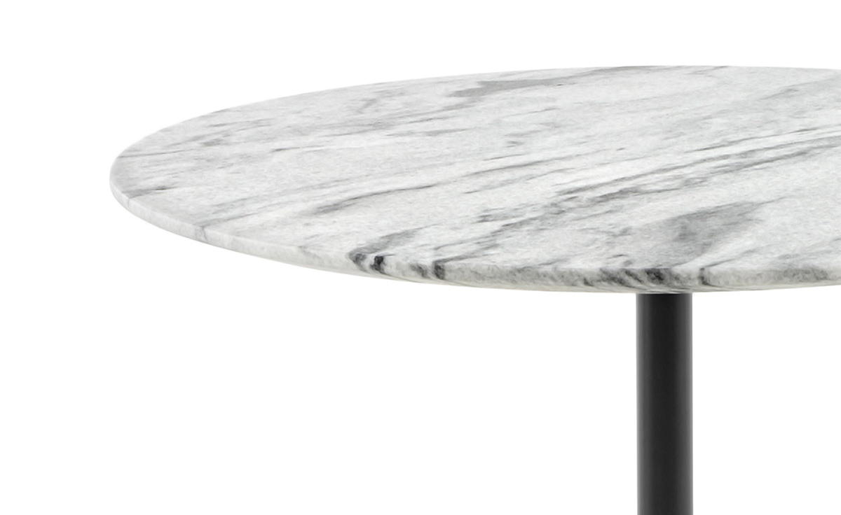 nelson pedestal table outdoor 28.5" dia.