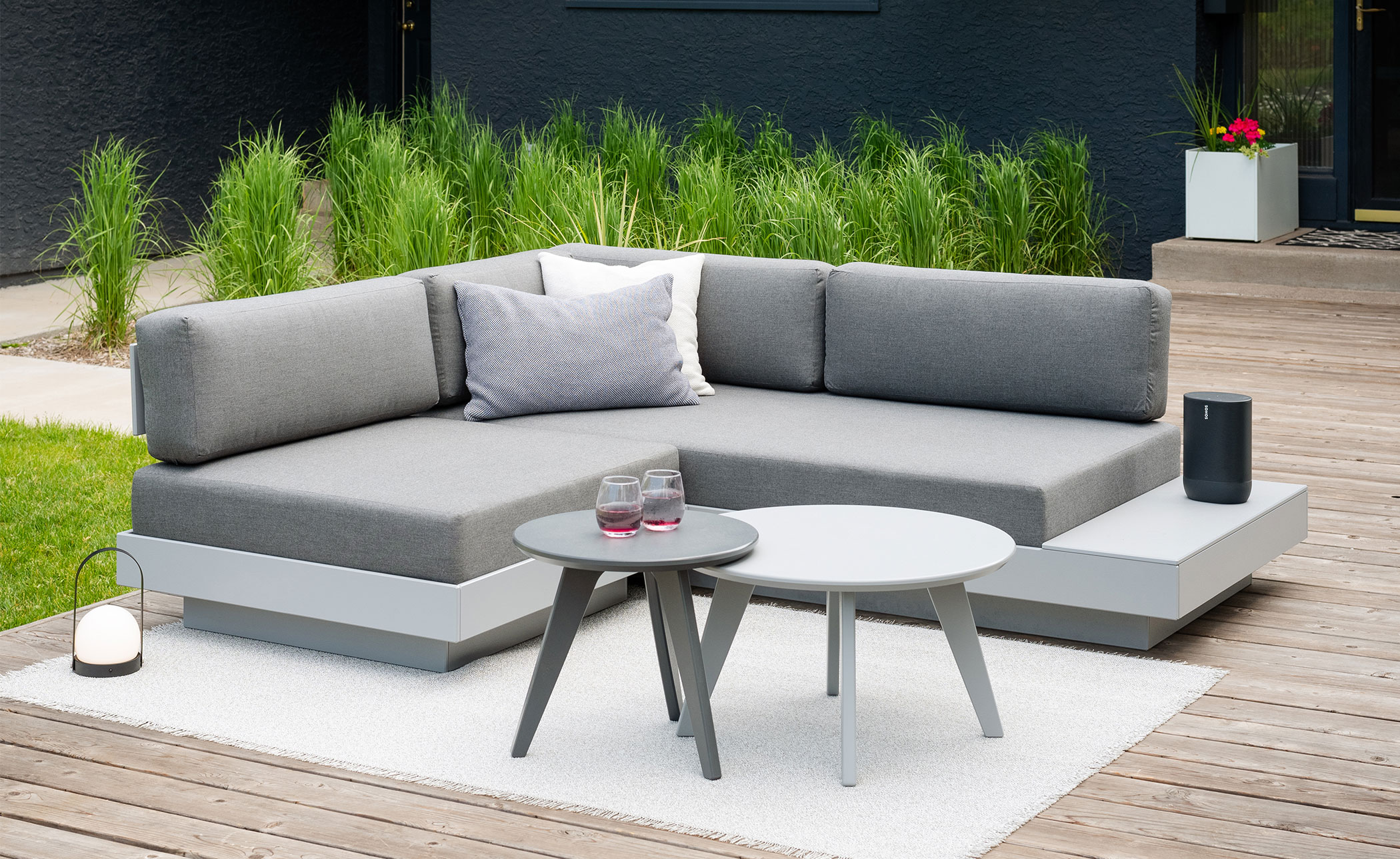 Platform One Sectional Sofa & Ottoman Bundle B