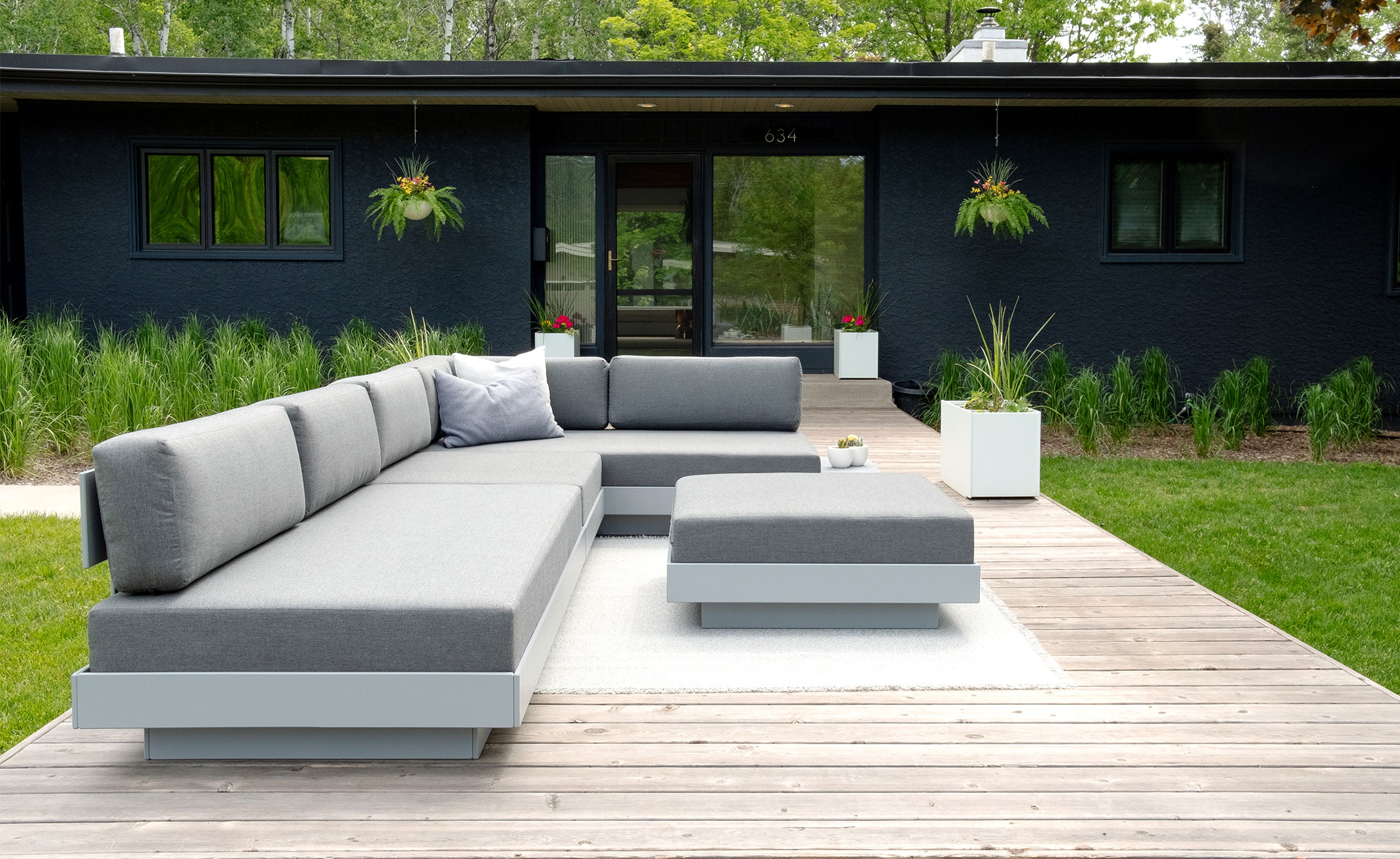 Platform One Sectional Sofa & Ottoman Bundle B