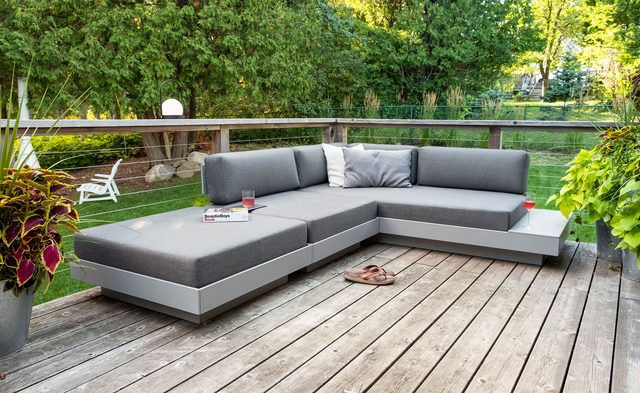 Platform One Sectional Sofa & Ottoman Bundle C