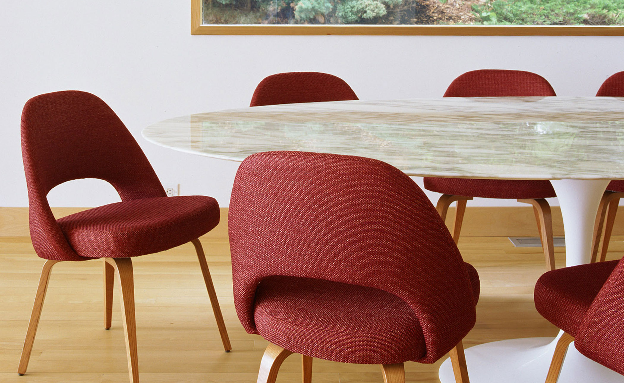 saarinen dining table - 78" oval
