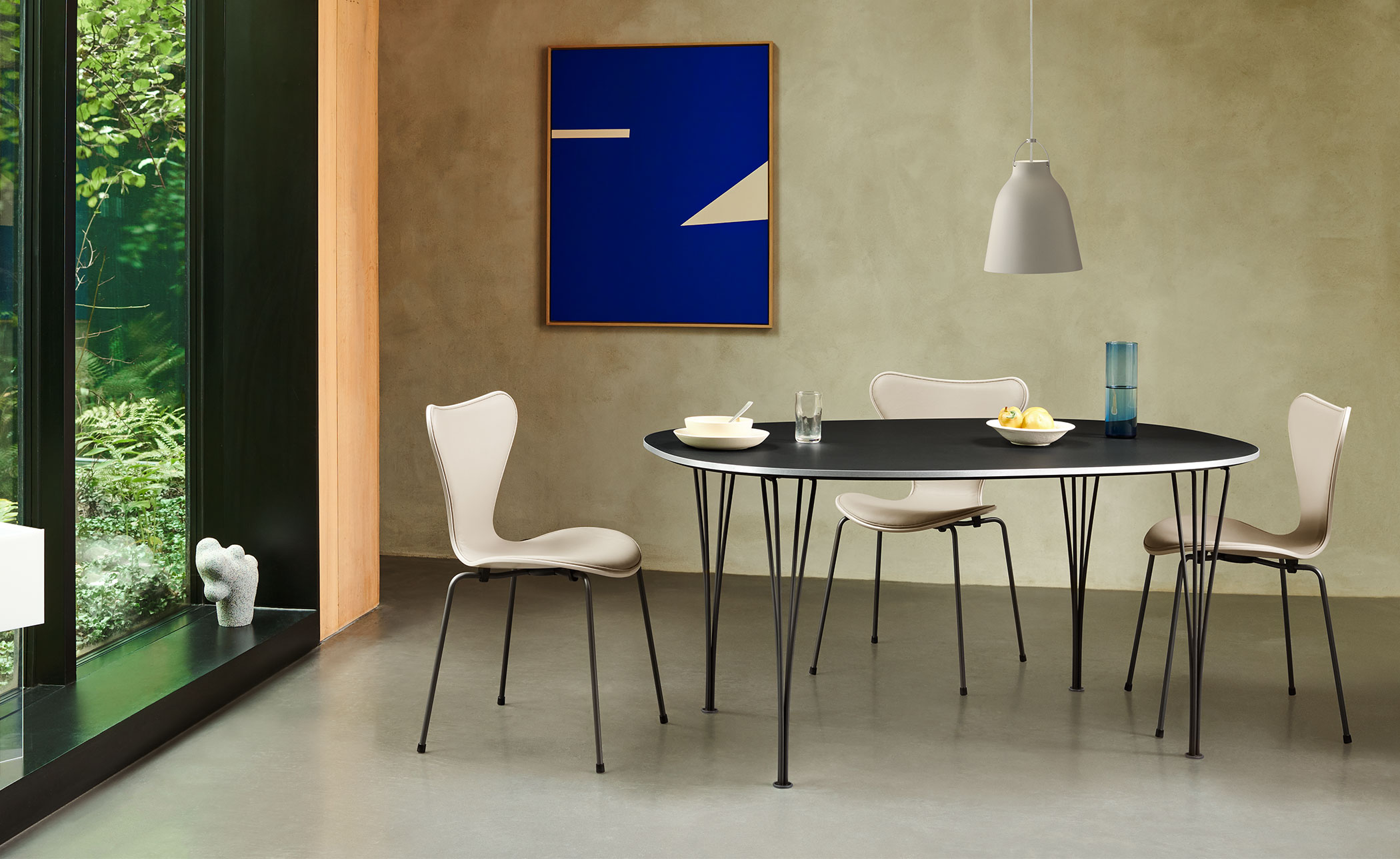 super elliptical span leg 53.1" table