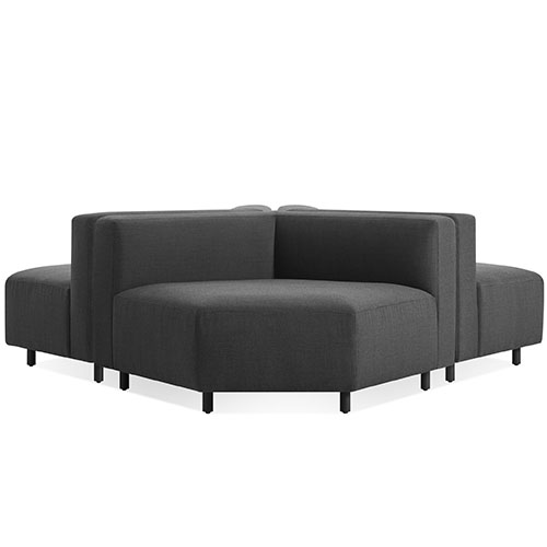9 yard outdoor wide corner cluster