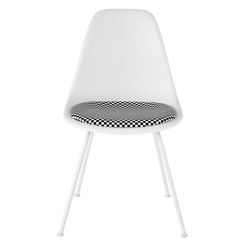 eames 4 leg base side chair with seat pad