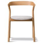 yksi chair with upholstered seat